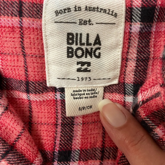 Billabong Small pink button down Flannel Shirt - Picture 6 of 8